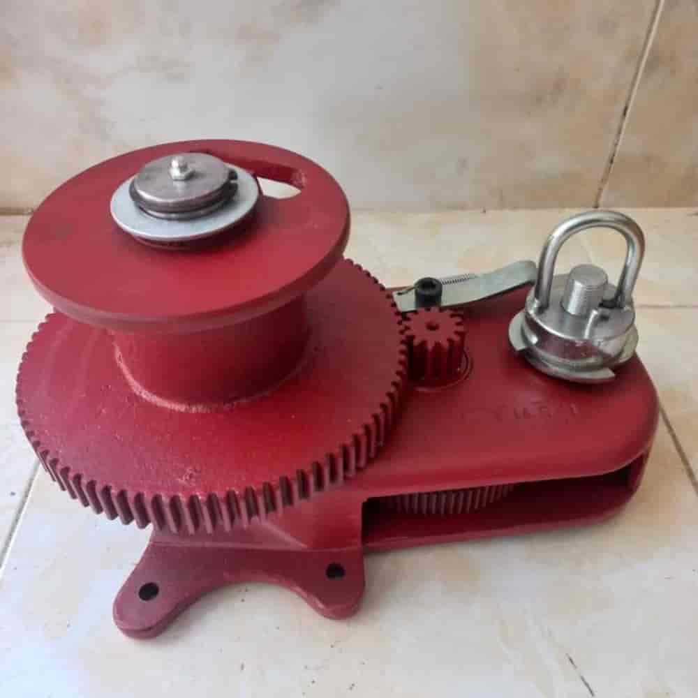 وینچ یا بالابر کتابی دانخوری بشقابی